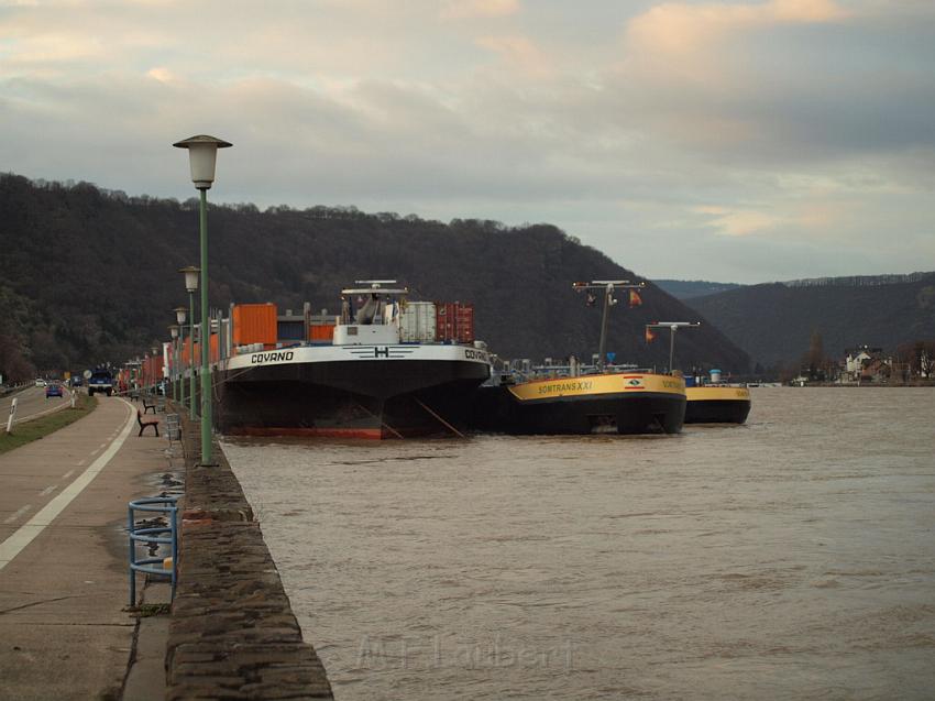 Schiff gesunken St Goarhausen Loreley P360.jpg